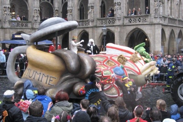 <span>Braunschweiger-Delikatessen<br>2008<br>Komitee Braunschweiger Karneval</span>