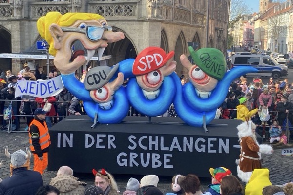 <span>Weidel - In der Schlangengrube<br>2025<br>Komitee Braunschweiger Karneval</span>